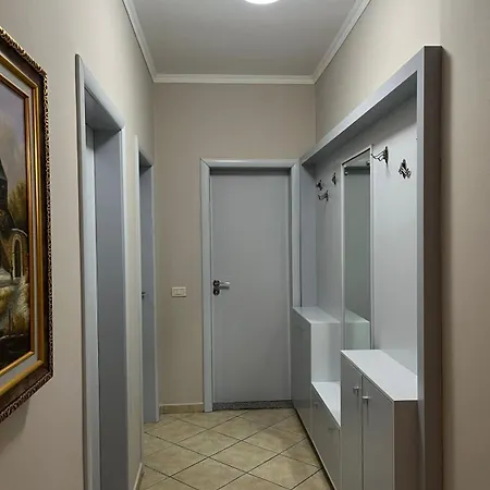 Апартаменты Orikum Apartment *