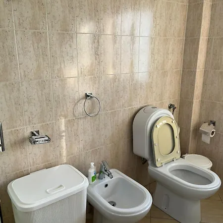 Апартаменты Orikum Apartment Орикум