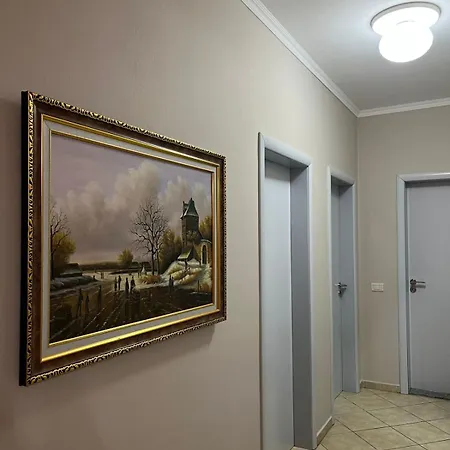 شقة Orikum Apartment