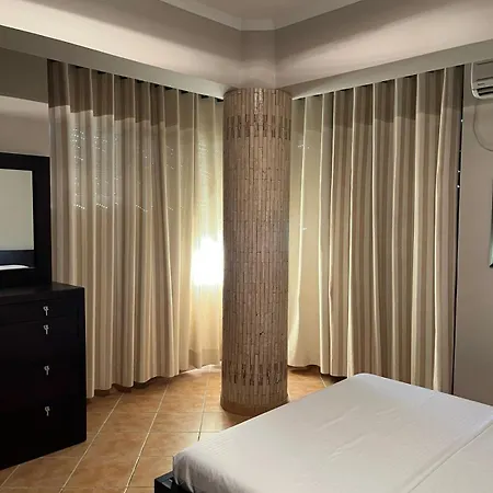 Orikum Apartment * أوريكوم