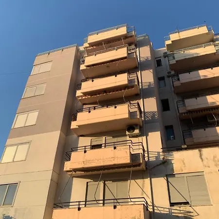 شقة Orikum Apartment