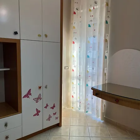 شقة Orikum Apartment *