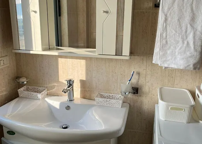 شقة Orikum Apartment أوريكوم