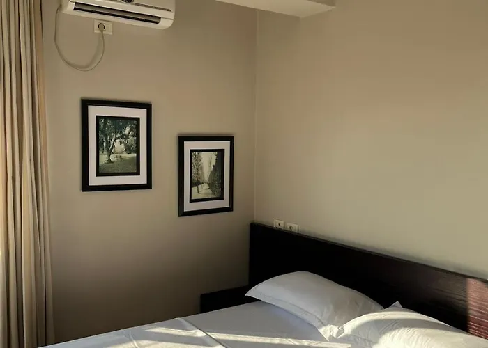 Orikum Apartment شقة *