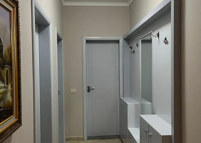 شقة Orikum Apartment *