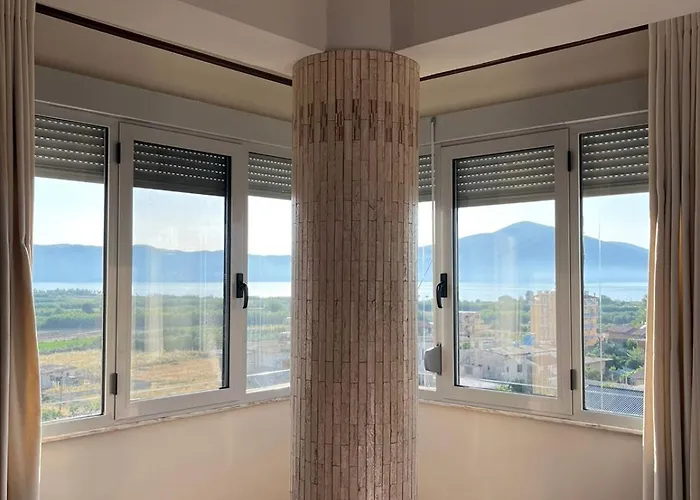 شقة Orikum Apartment